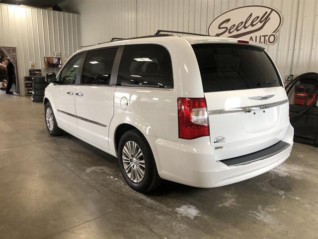 used 2015 Chrysler Town & Country car, priced at $12,995