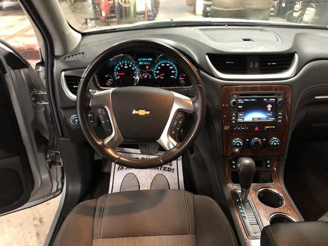 used 2014 Chevrolet Traverse car, priced at $10,595