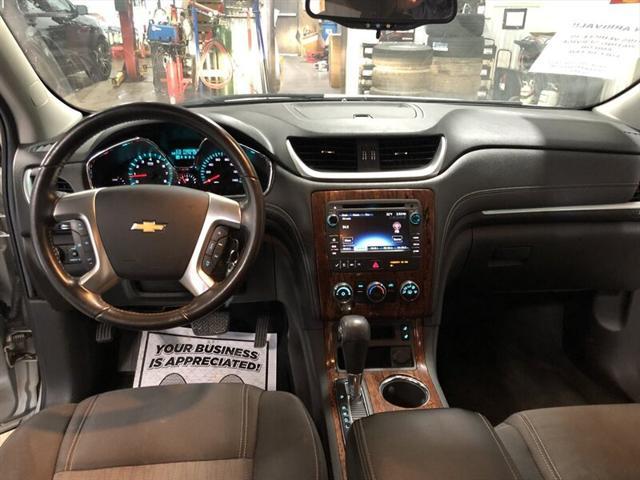 used 2014 Chevrolet Traverse car, priced at $10,595