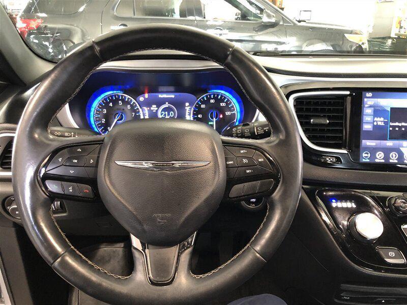 used 2018 Chrysler Pacifica car, priced at $11,995