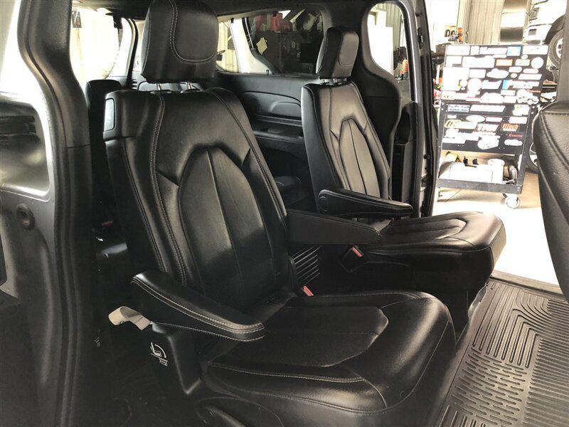 used 2018 Chrysler Pacifica car, priced at $11,995