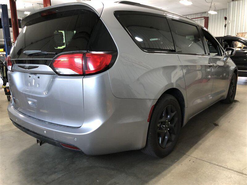 used 2018 Chrysler Pacifica car, priced at $11,995