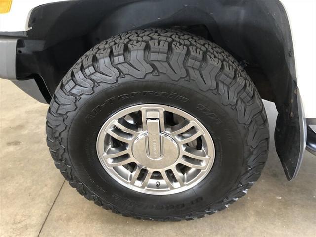 used 2008 Hummer H3 car, priced at $13,995
