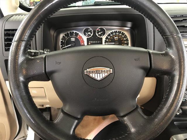 used 2008 Hummer H3 car, priced at $13,995