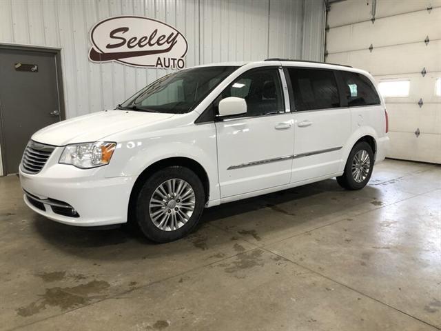 used 2015 Chrysler Town & Country car, priced at $9,995