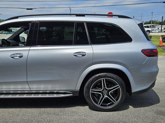 new 2025 Mercedes-Benz GLS 450 car, priced at $95,865