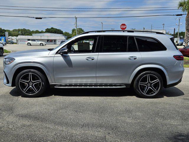 new 2025 Mercedes-Benz GLS 450 car, priced at $95,865