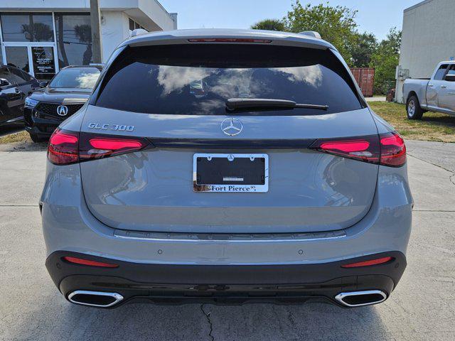new 2025 Mercedes-Benz GLC 300 car, priced at $61,355