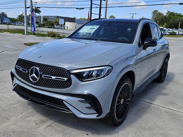 new 2025 Mercedes-Benz GLC 300 car, priced at $61,355