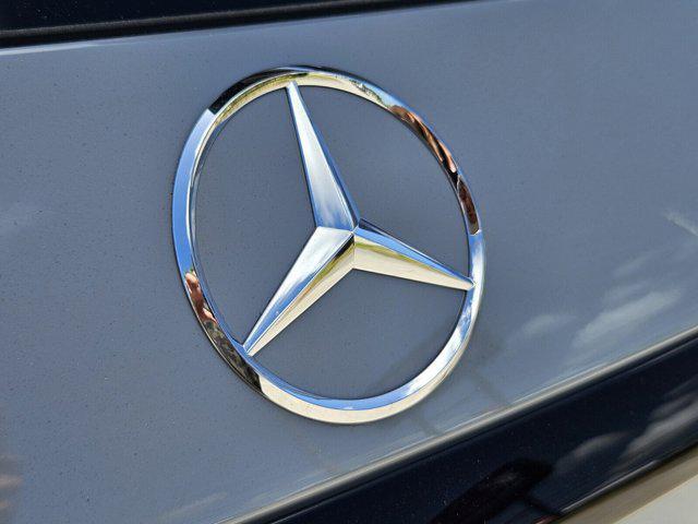 new 2025 Mercedes-Benz GLC 300 car, priced at $61,355