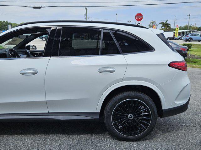 new 2025 Mercedes-Benz GLC 300 car, priced at $59,605