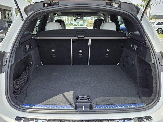 new 2025 Mercedes-Benz GLC 300 car, priced at $59,605