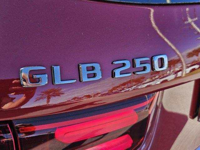 new 2025 Mercedes-Benz GLB 250 car, priced at $50,395