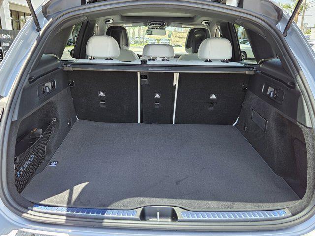 new 2025 Mercedes-Benz GLC 300 car, priced at $60,055