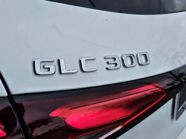 new 2025 Mercedes-Benz GLC 300 car, priced at $52,385