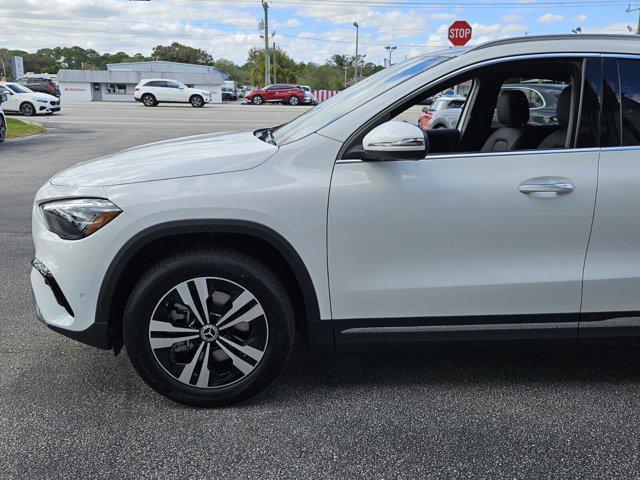 new 2025 Mercedes-Benz GLA 250 car, priced at $45,845