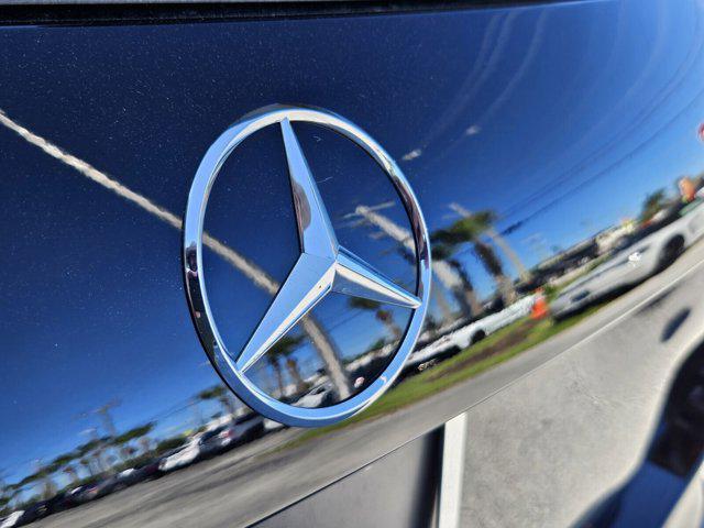 new 2025 Mercedes-Benz GLA 250 car, priced at $46,680