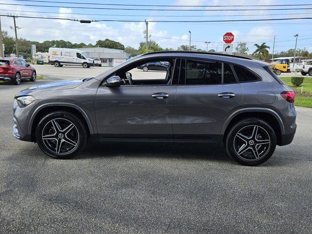 new 2025 Mercedes-Benz GLA 250 car, priced at $50,200