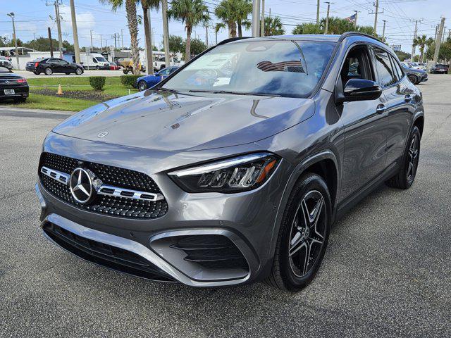 new 2025 Mercedes-Benz GLA 250 car, priced at $50,200