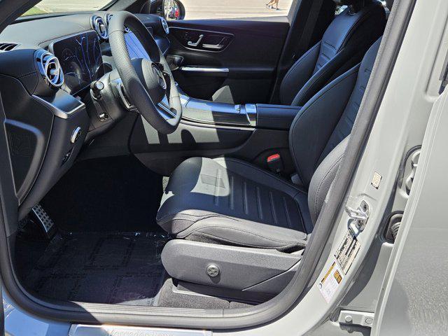 new 2025 Mercedes-Benz GLC 300 car, priced at $59,105