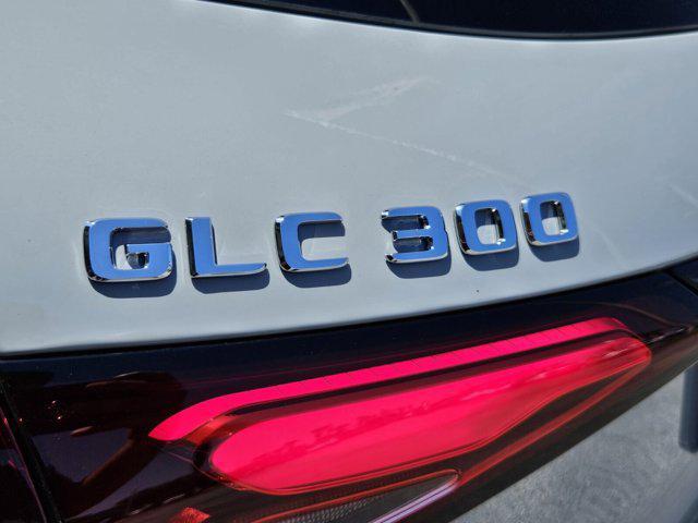 new 2025 Mercedes-Benz GLC 300 car, priced at $59,105