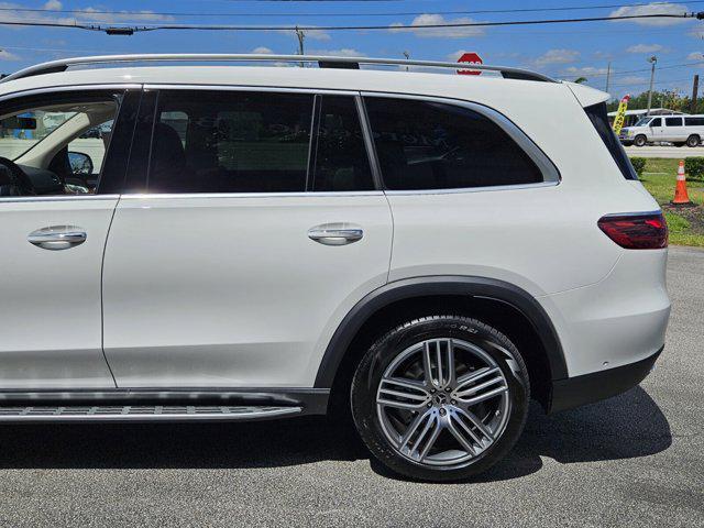 new 2025 Mercedes-Benz GLS 450 car, priced at $91,800