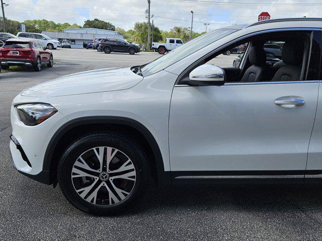 new 2025 Mercedes-Benz GLA 250 car, priced at $46,425