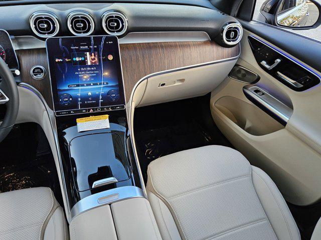new 2025 Mercedes-Benz GLC 300 car, priced at $55,405