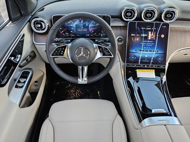 new 2025 Mercedes-Benz GLC 300 car, priced at $55,405
