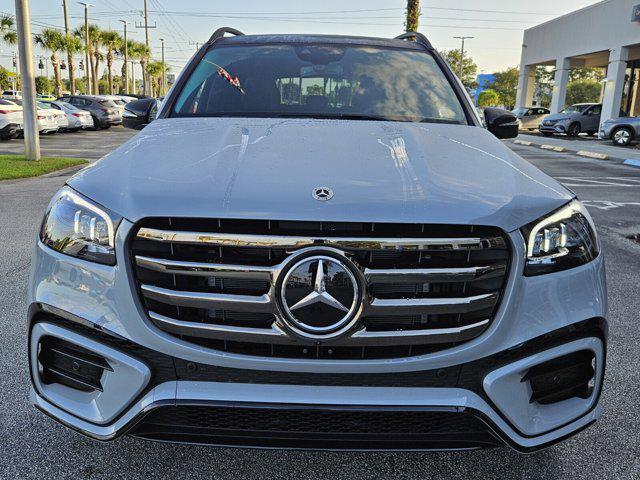 new 2025 Mercedes-Benz GLS 580 car, priced at $121,595