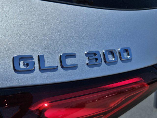 new 2025 Mercedes-Benz GLC 300 car, priced at $60,055