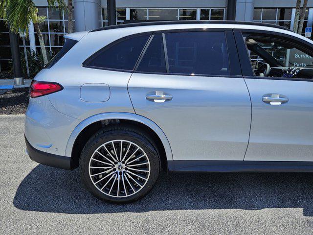 new 2025 Mercedes-Benz GLC 300 car, priced at $60,055