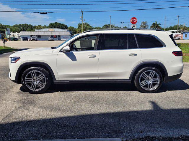 new 2024 Mercedes-Benz GLS 450 car, priced at $90,125