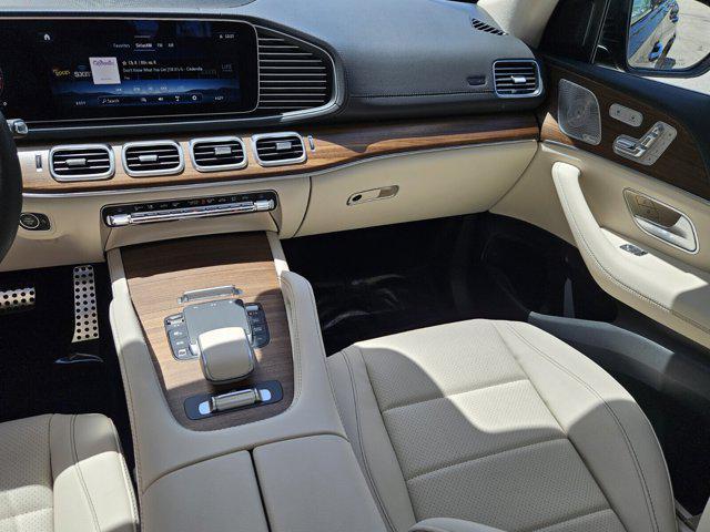 new 2025 Mercedes-Benz GLS 450 car, priced at $96,585