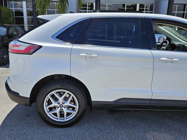 used 2021 Ford Edge car, priced at $17,995