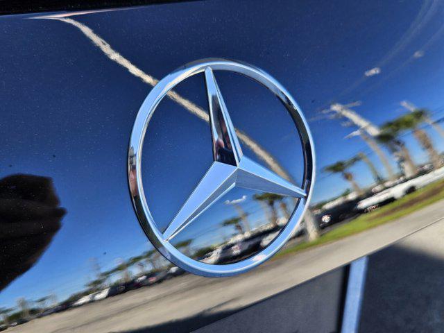 new 2025 Mercedes-Benz GLA 250 car, priced at $46,680