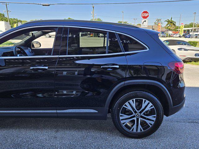 new 2025 Mercedes-Benz GLA 250 car, priced at $46,680