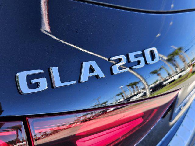 new 2025 Mercedes-Benz GLA 250 car, priced at $46,680