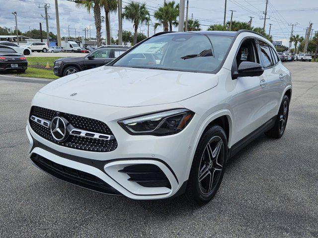 new 2025 Mercedes-Benz GLA 250 car, priced at $53,175