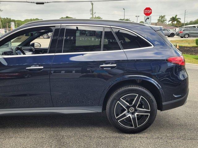 new 2024 Mercedes-Benz GLC 300 car, priced at $60,095