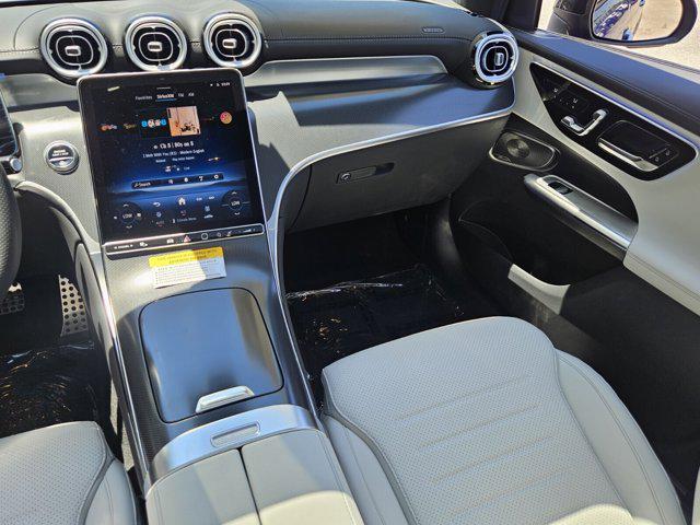 new 2025 Mercedes-Benz GLC 300 car, priced at $60,055