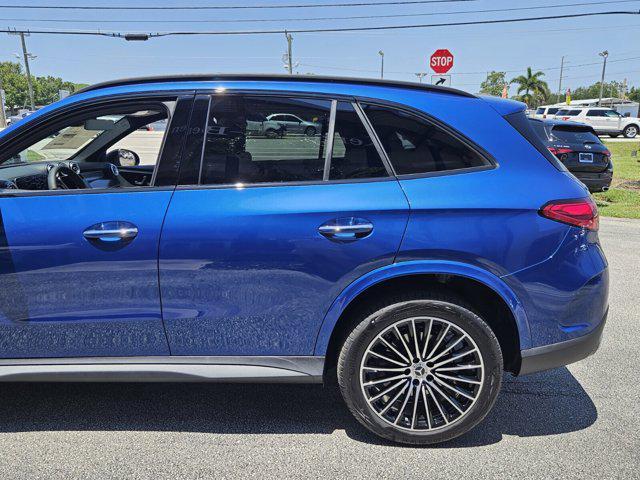 new 2025 Mercedes-Benz GLC 300 car, priced at $60,055