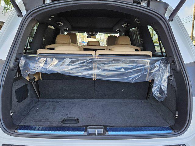 new 2025 Mercedes-Benz GLS 580 car, priced at $124,150