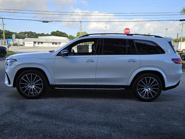 new 2025 Mercedes-Benz GLS 580 car, priced at $124,150