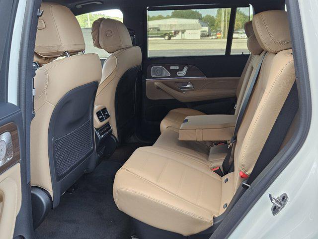 new 2025 Mercedes-Benz GLS 580 car, priced at $124,150