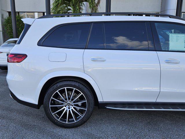 new 2025 Mercedes-Benz GLS 580 car, priced at $124,150
