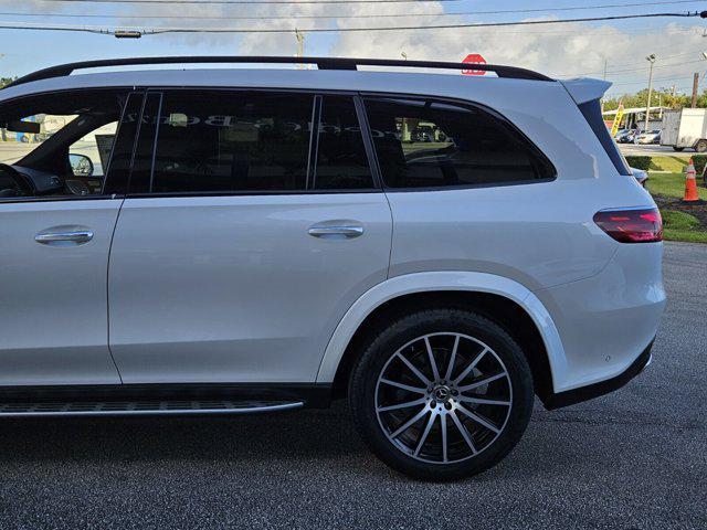 new 2025 Mercedes-Benz GLS 580 car, priced at $124,150