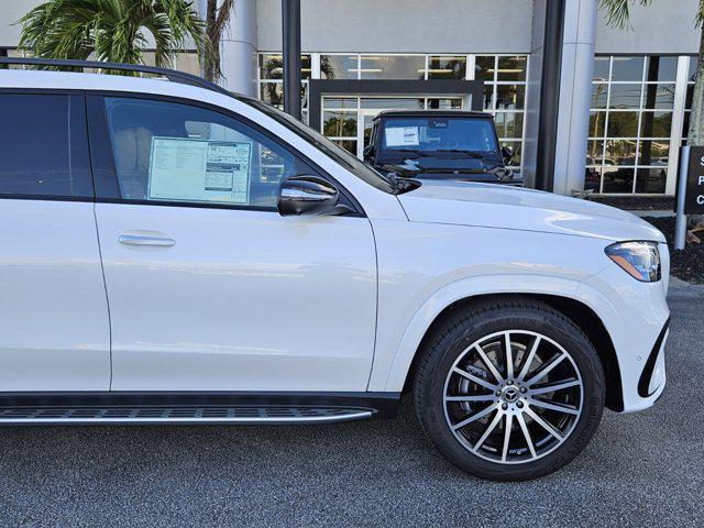 new 2025 Mercedes-Benz GLS 580 car, priced at $124,150