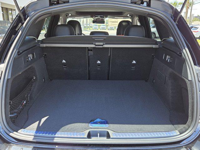 new 2025 Mercedes-Benz GLC 300 car, priced at $61,385