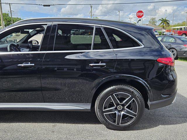 new 2025 Mercedes-Benz GLC 300 car, priced at $55,835